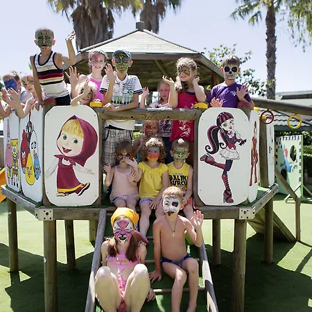 Resort Meryan Okurcalar