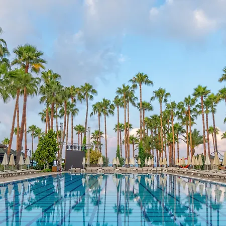 Meryan Resort Okurcalar
