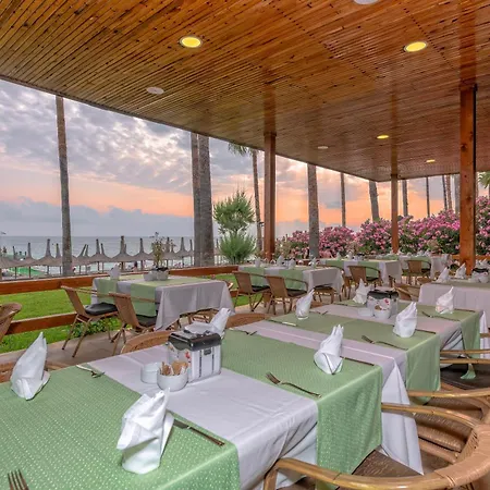 Semesteranläggning (resort) Meryan Okurcalar