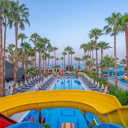 Semesteranläggning (resort) Meryan Okurcalar