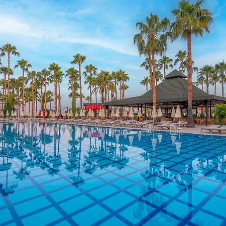 Meryan Semesteranläggning (resort) 5*