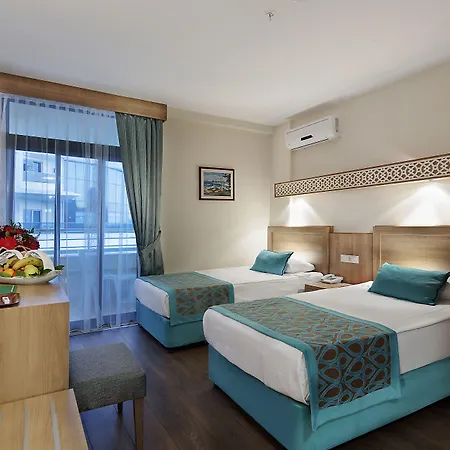 Semesteranläggning (resort) Meryan 5*