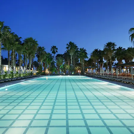 Meryan Semesteranläggning (resort)