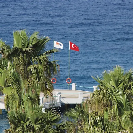 Semesteranläggning (resort) Meryan 5*