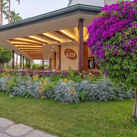 Semesteranläggning (resort) Meryan Okurcalar